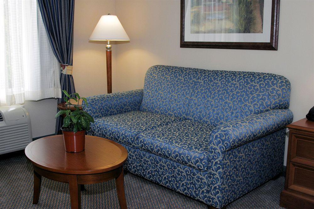 Hilton Garden Inn Gainesville Esterno foto